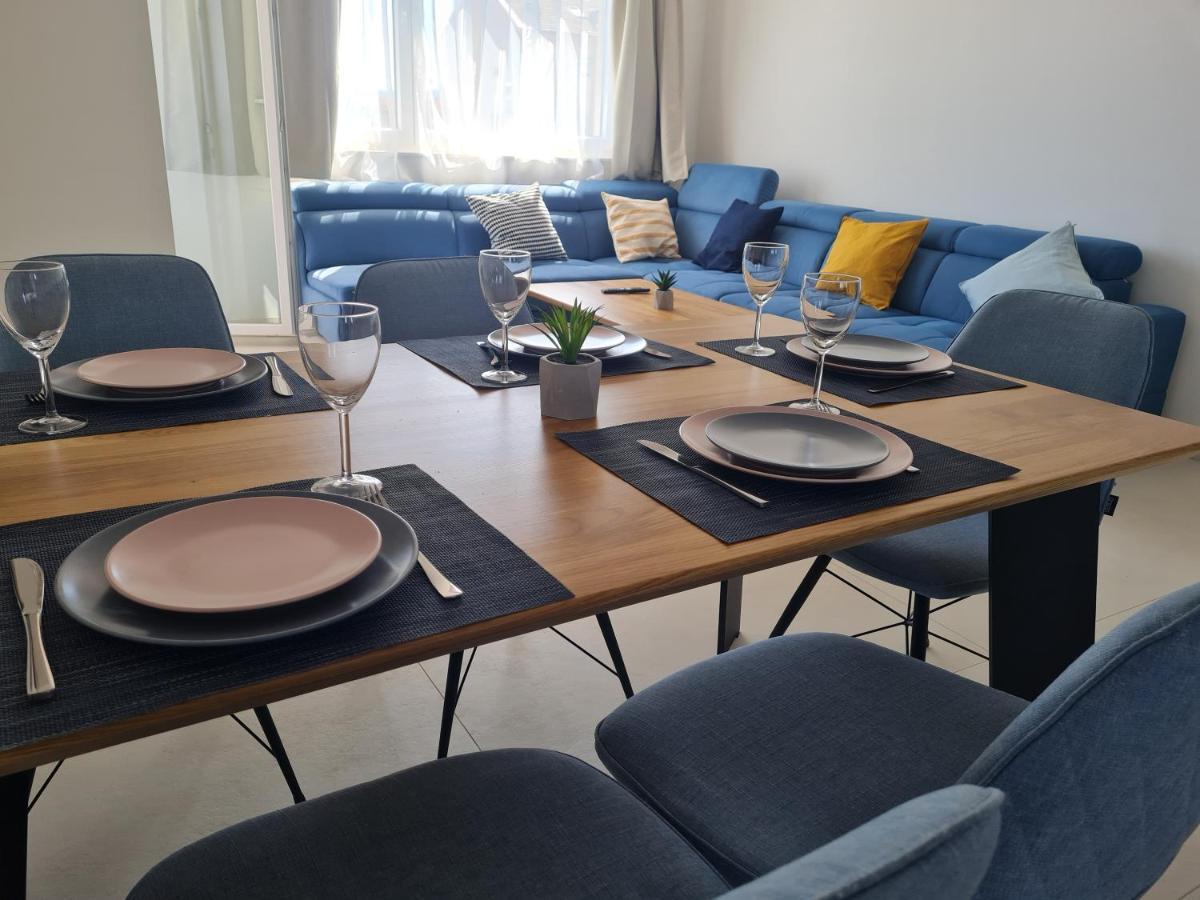 Holiday Apartment Marijana Kastela Bagian luar foto