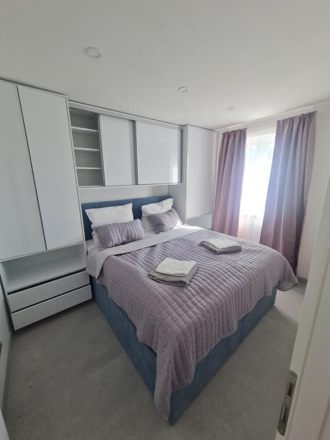 Holiday Apartment Marijana Kastela Bagian luar foto